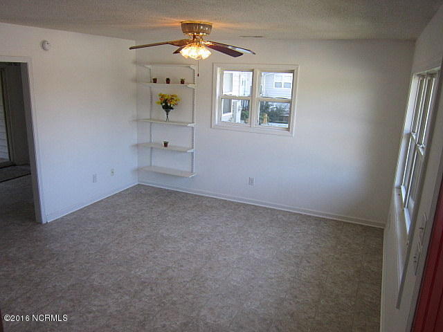 Building Photo - 8813 Krystal Ct