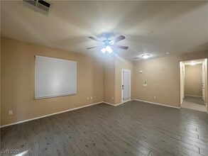 Building Photo - 673 Peachy Canyon Cir