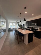 Building Photo - 6140 Planta LN