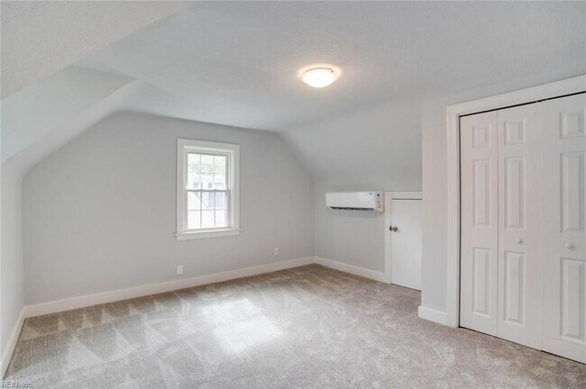 Building Photo - 3549 Norland Court