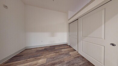 Interior Photo - 322 on North Broad