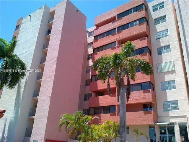 Foto del edificio - 5050 NW 7th St