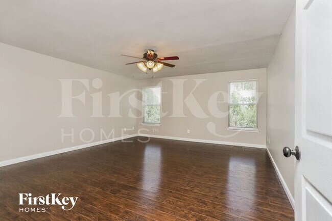 Foto del edificio - 7796 Boatside Drive