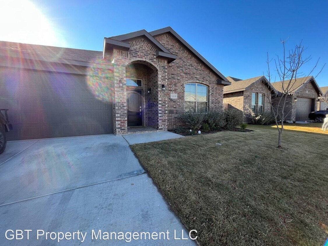 Foto principal - 3 br, 2 bath House - 1408 Pavilion Pkwy