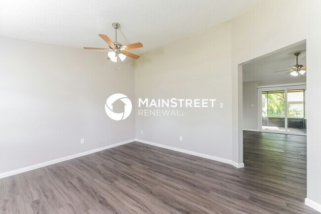 Foto del edificio - 3 Bedroom Pet-Friendly Home in Ocoee, FL with Main Street Renewal