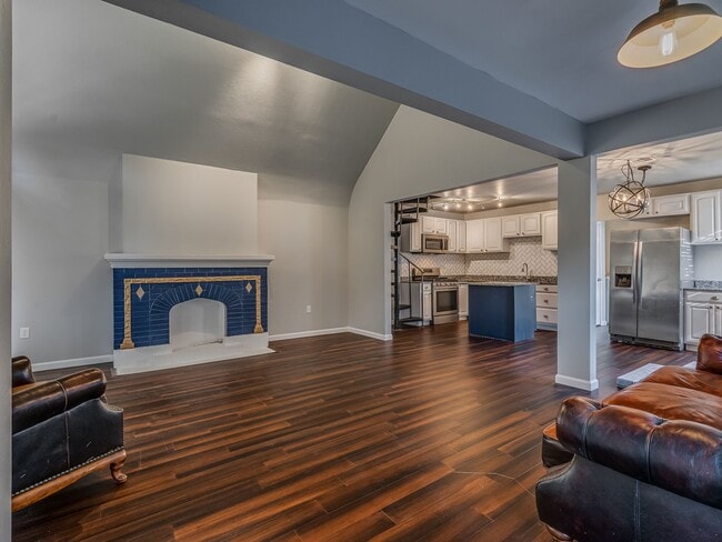 Foto del edificio - 1133 NW 38th St
