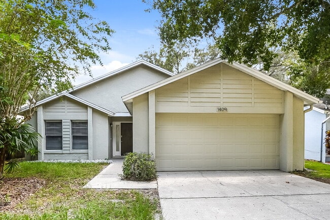 Building Photo - 1409 Bridlebrook Dr