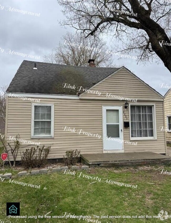 Building Photo - 2233 Springhill Ave