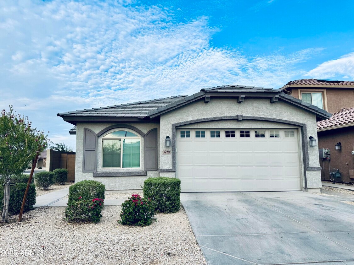 Primary Photo - 3729 S 64th Dr