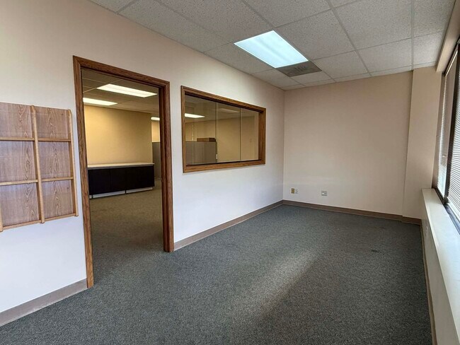 Foto del edificio - 1411 Pate Plaza Dr