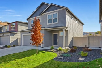 Building Photo - 20601 E Mdw Spg Lp