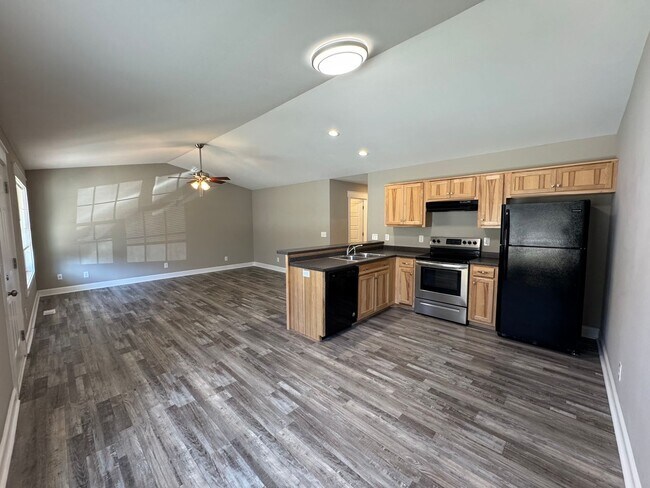 Foto del edificio - 310 N Varnell Rd