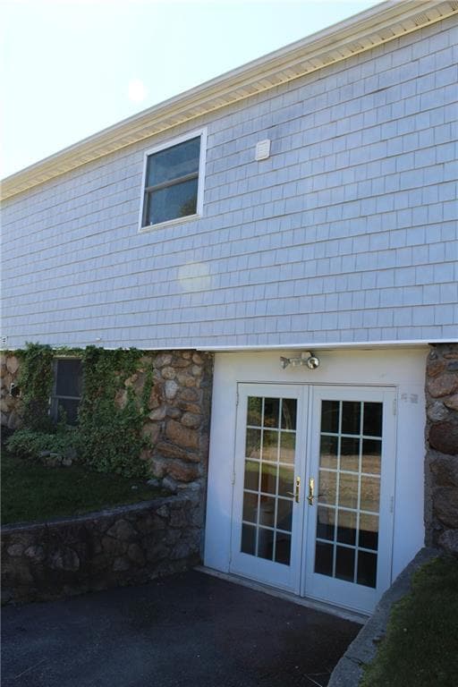 Building Photo - 7 Cattail Dr