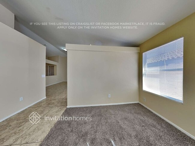 Foto del edificio - 10418 W Orange Dr