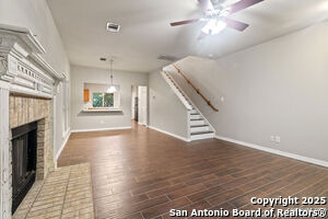 Foto del edificio - 7514 Acorn Bend Dr