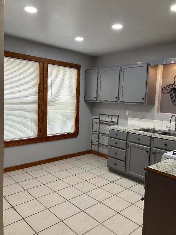 Foto del edificio - 910 Perry Ln