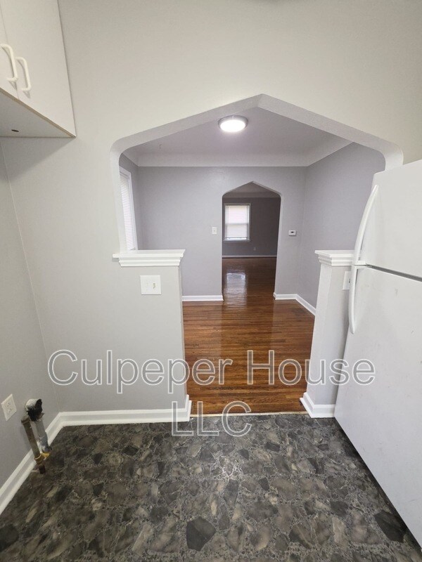 Foto del edificio - 530 Mayfair Blvd