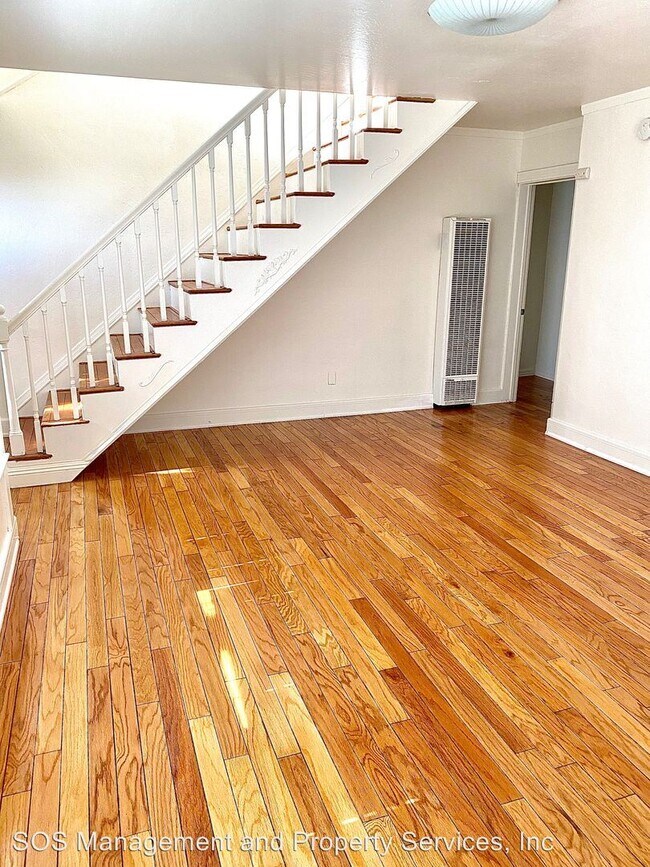 Building Photo - 4 br, 2 bath House - 2239 Flintridge Drive