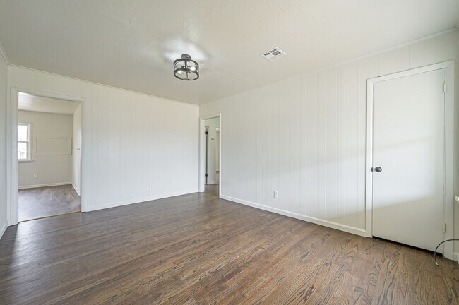 Photo - 727 NW 97th St House