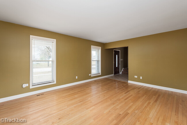 Building Photo - 7205 Camden Rd