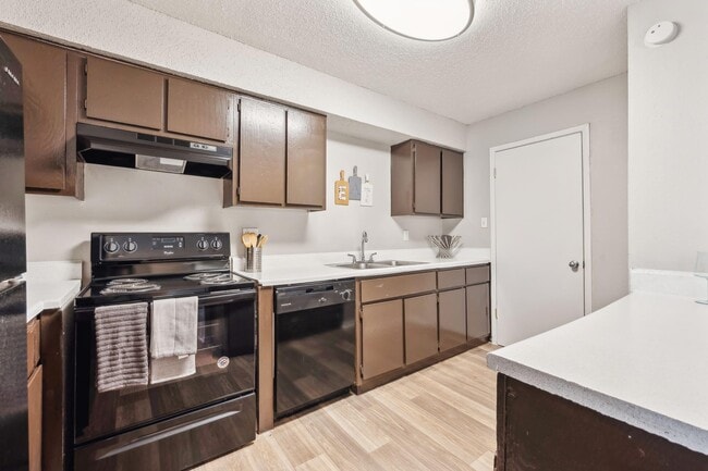 Building Photo - Villas de la Plaza Building Photo - Villas de la Plaza