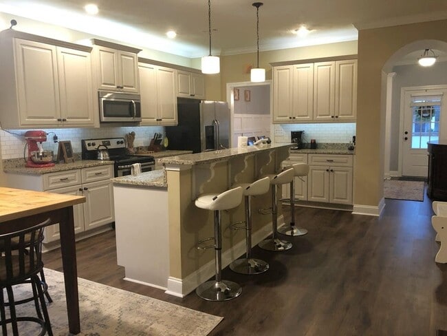 Building Photo - 1596 Baldwin Lakes Dr