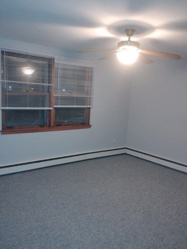 Foto del edificio - 3915 Joliet Ave