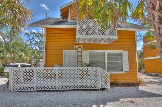 Foto del edificio - 303 S Osprey Ave