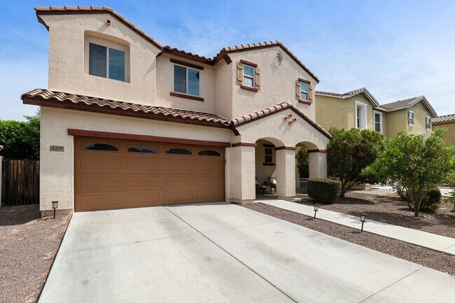Foto del edificio - Move-In Ready 4BD/2.5BTH Home in NE Mesa w...