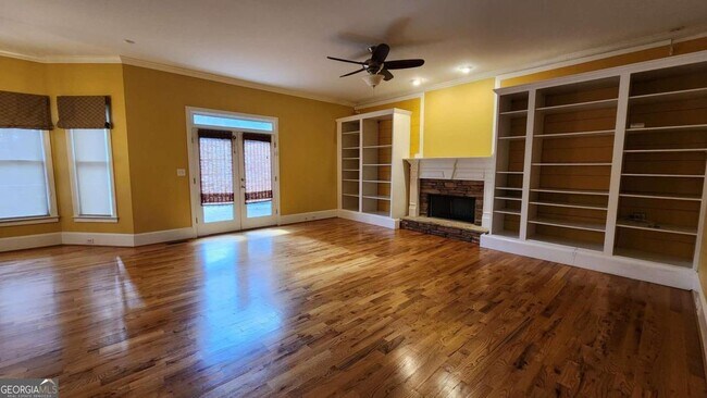 Building Photo - 970 Seaboard Ave NW