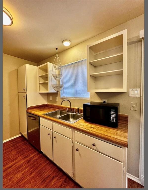 Building Photo - 744 Wales Way