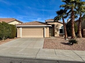 Building Photo - 9220 Estrada Ave