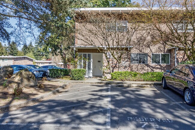 Building Photo - 5710 122nd Ave SE