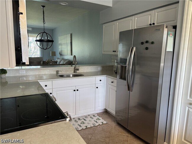 Foto del edificio - 2740 Cypress Trace Cir