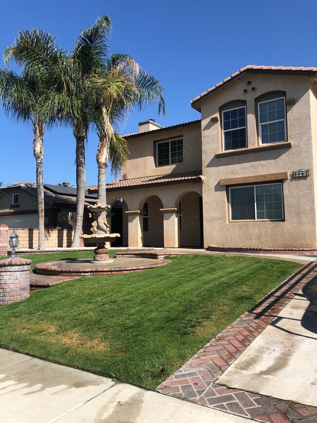 Building Photo - Stone Creek Home