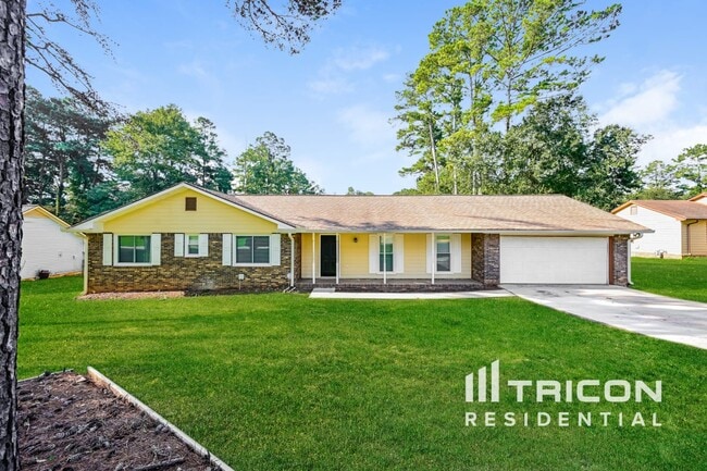 Building Photo - 166 Hill Ln