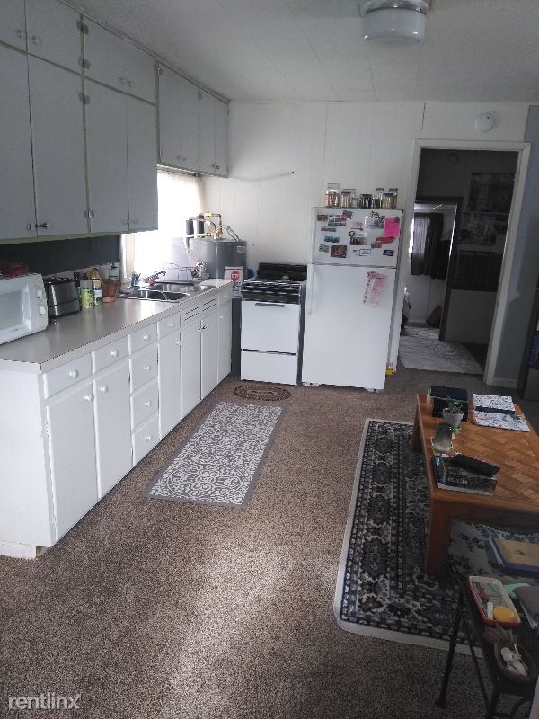 Primary Photo - 1122 W Myrtle St