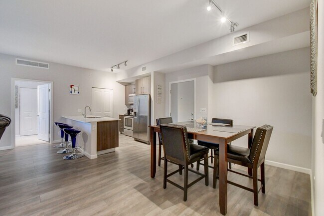 Foto del edificio - 150 SE 2nd Ave