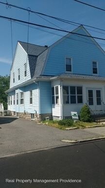 Foto del edificio - 112 Oakdale Ave