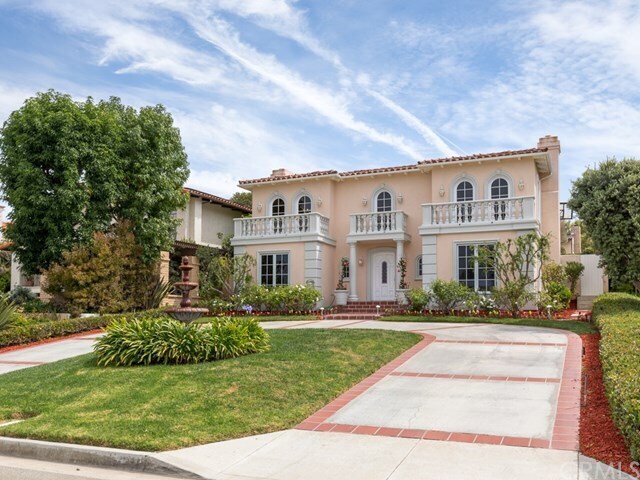 Building Photo - 1744 Paseo Del Mar