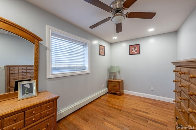 Building Photo - 116-01 221st St