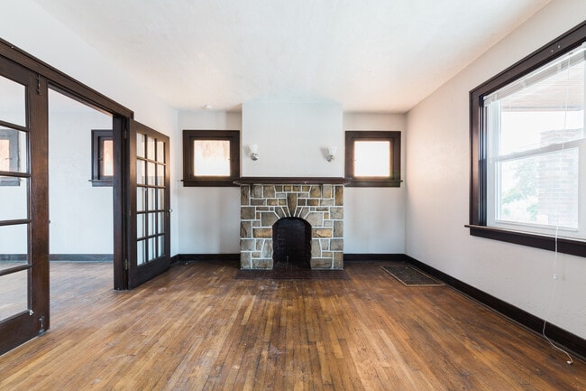 Photo - Available July 2026 - Spacious 3 Bedroom Home in the Heart of Allentown with garage and AC!!!