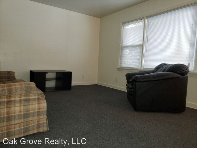 Foto del edificio - 5 br, 2 bath House - 1230 Oakland Ave