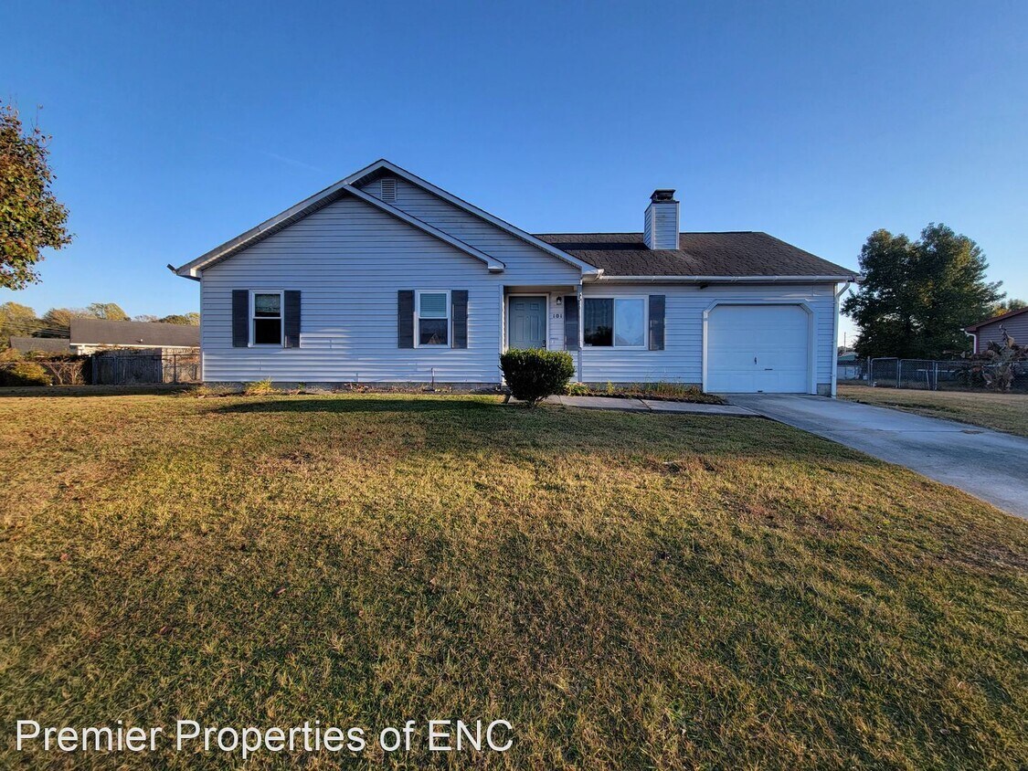 Primary Photo - 3 br, 2 bath House - 101 Kyle Dr