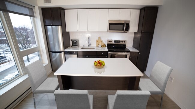 Building Photo - ZEO Apartments