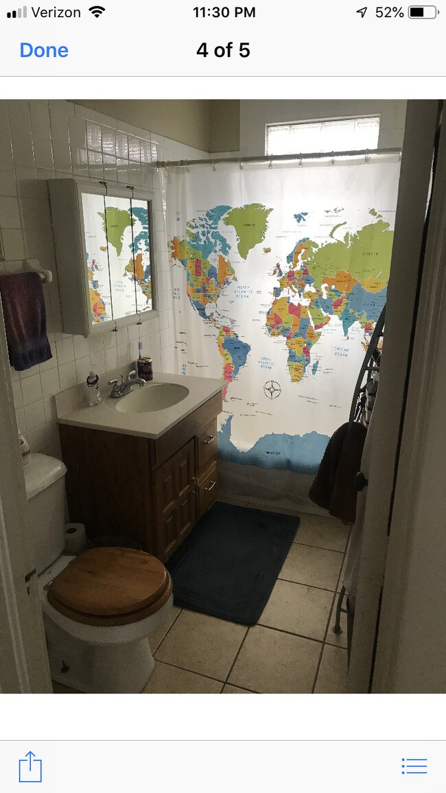 Bathroom - 3073 N Humboldt Blvd