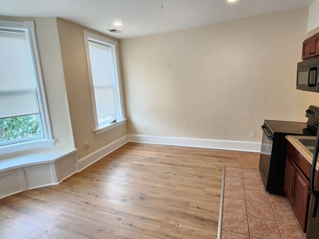 Foto del edificio - 30 E 25th St