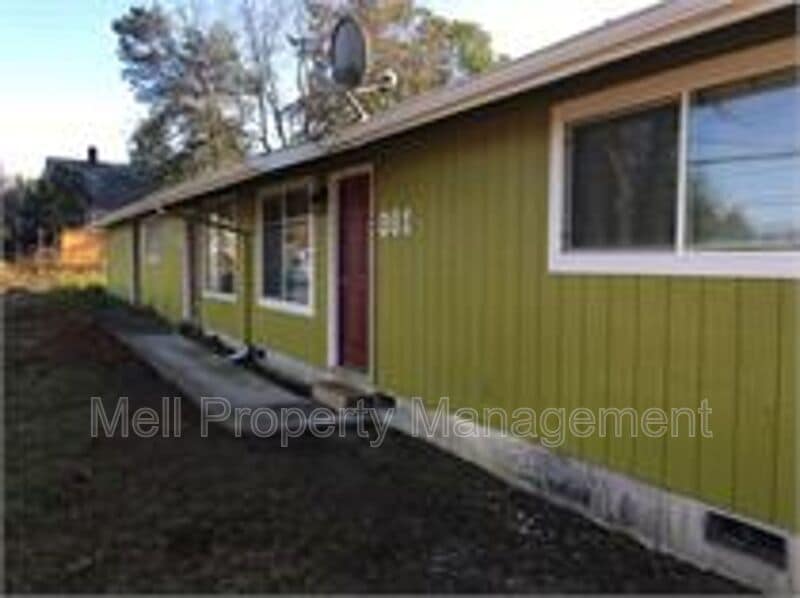 Foto principal - 861 Ellinor Ave