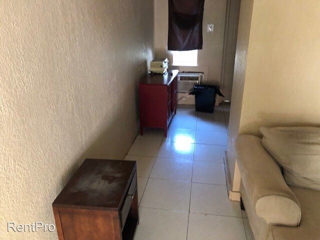Foto del edificio - 1115-1115 S Federal Hwy