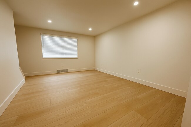 Foto del edificio - 317 Schwartz Ave